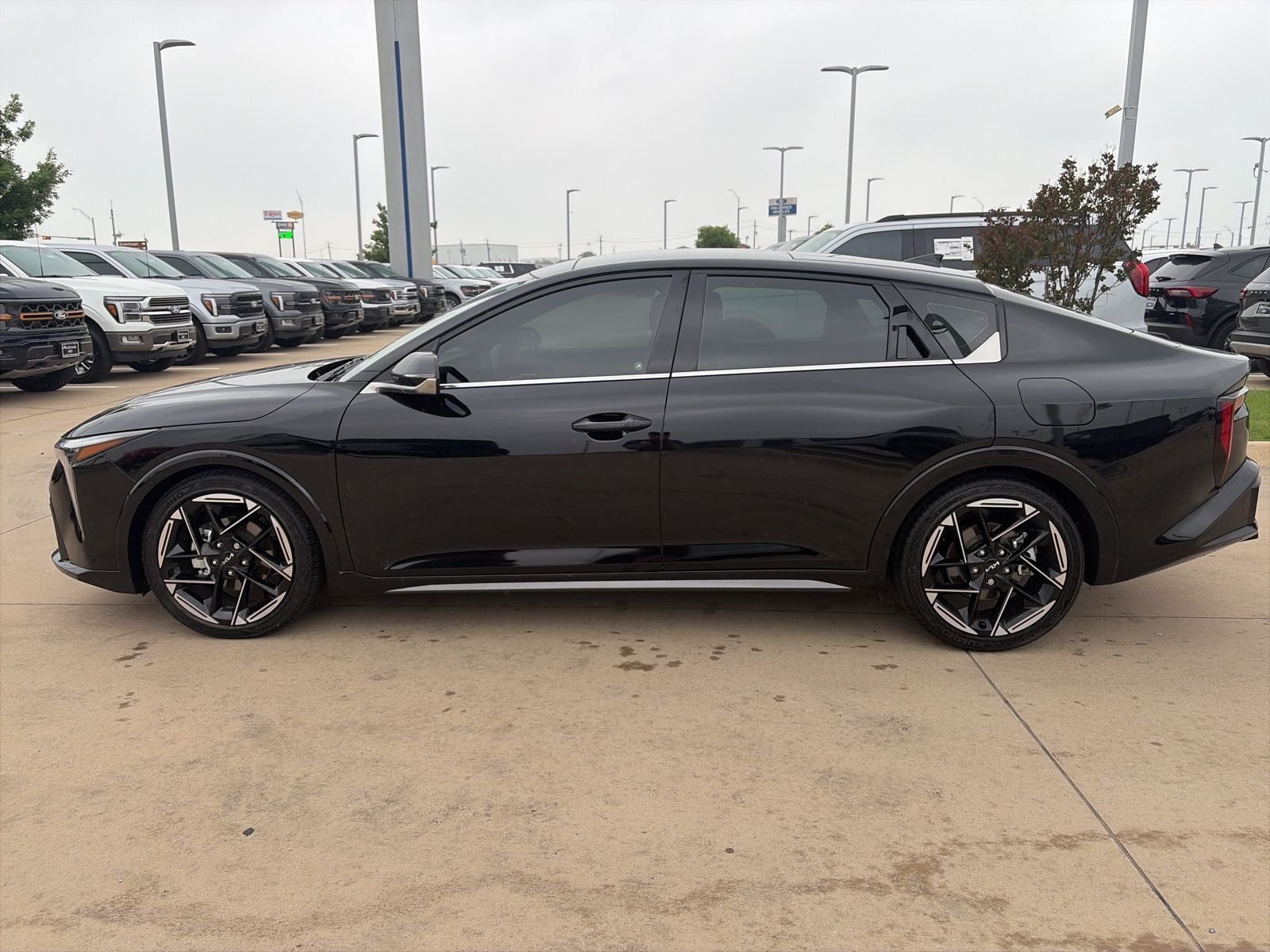 2026 Kia K4 GT-Line