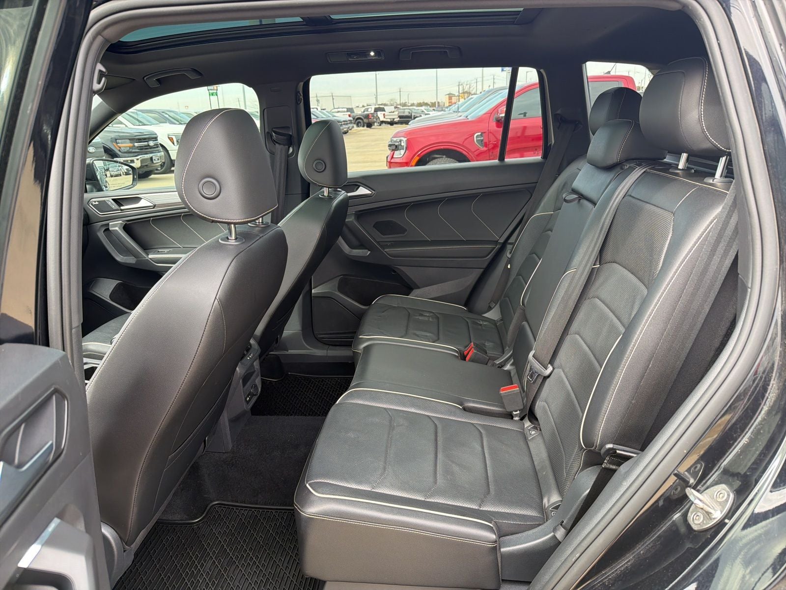 2022 Volkswagen Tiguan 2.0T SEL R-Line