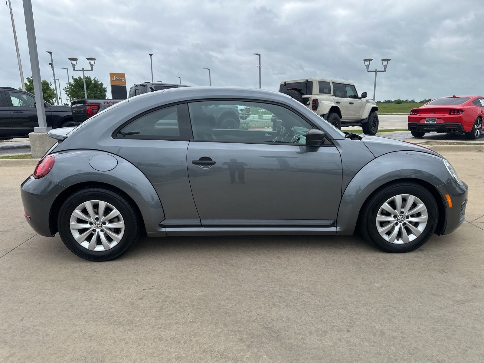 2018 Volkswagen Beetle 2.0T S