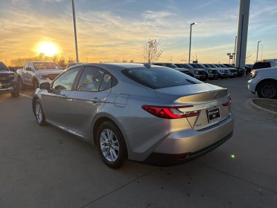 2025 Toyota Camry LE