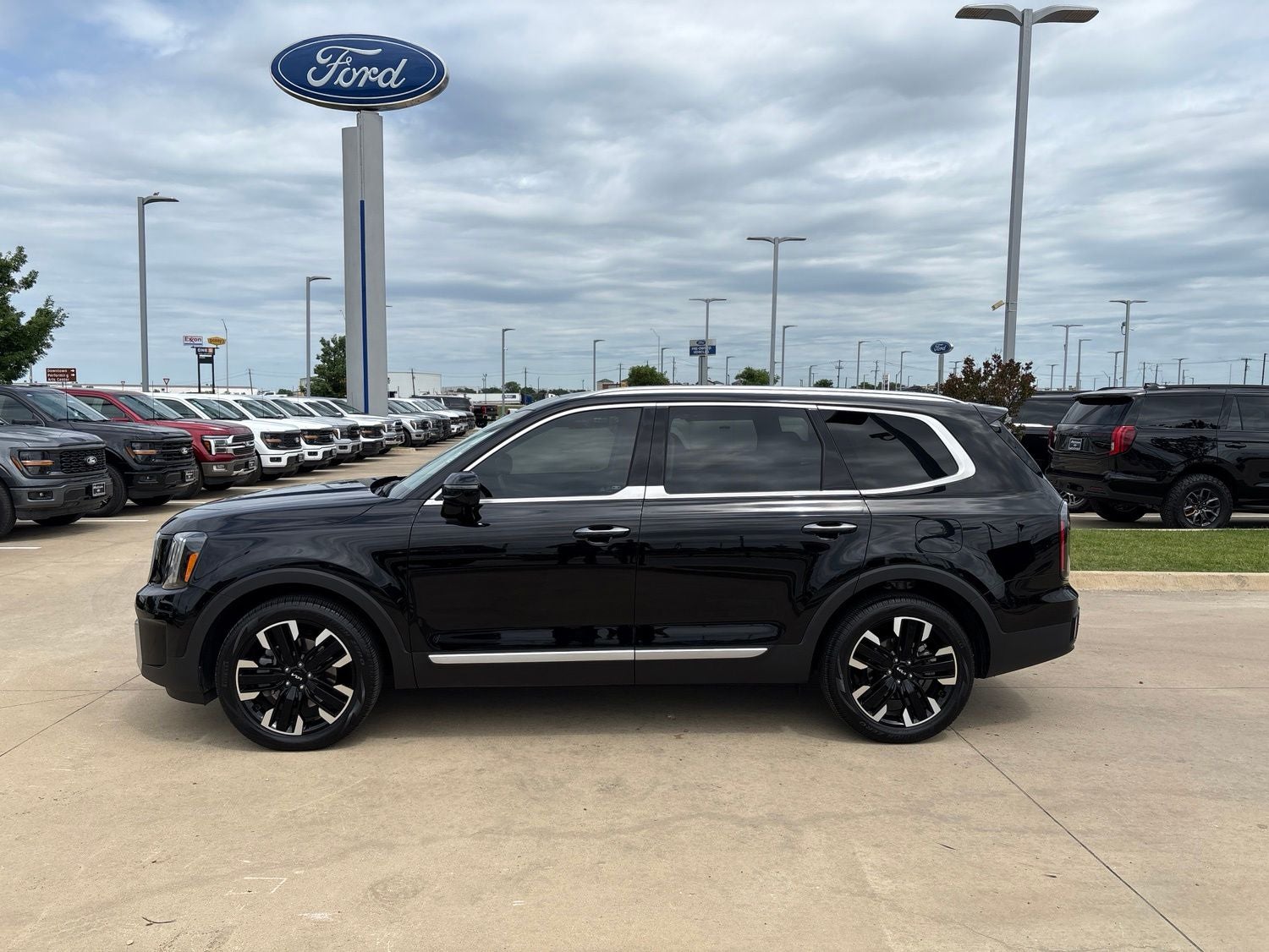 2024 Kia Telluride SX