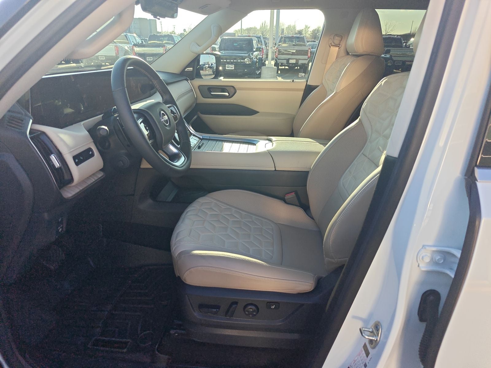 2025 Nissan Armada Platinum Reserve