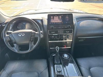 2024 INFINITI QX80 LUXE