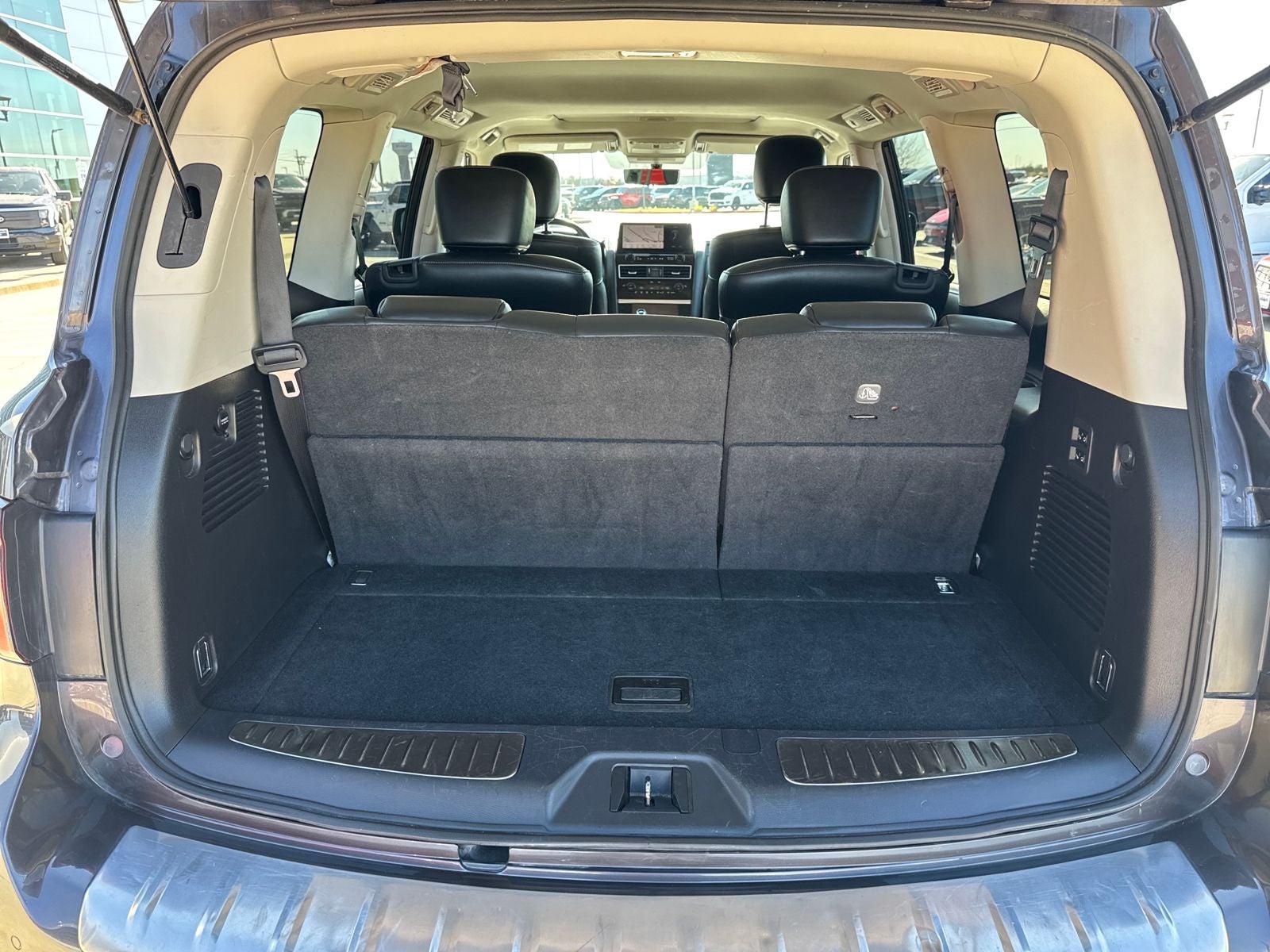 2024 INFINITI QX80 LUXE