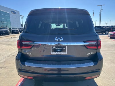2024 INFINITI QX80 LUXE