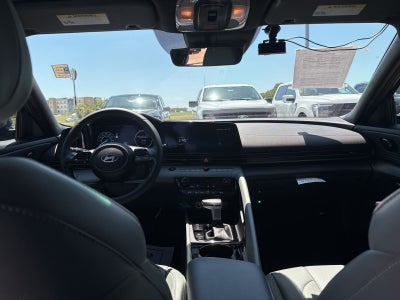 2024 Hyundai Elantra Hybrid Limited