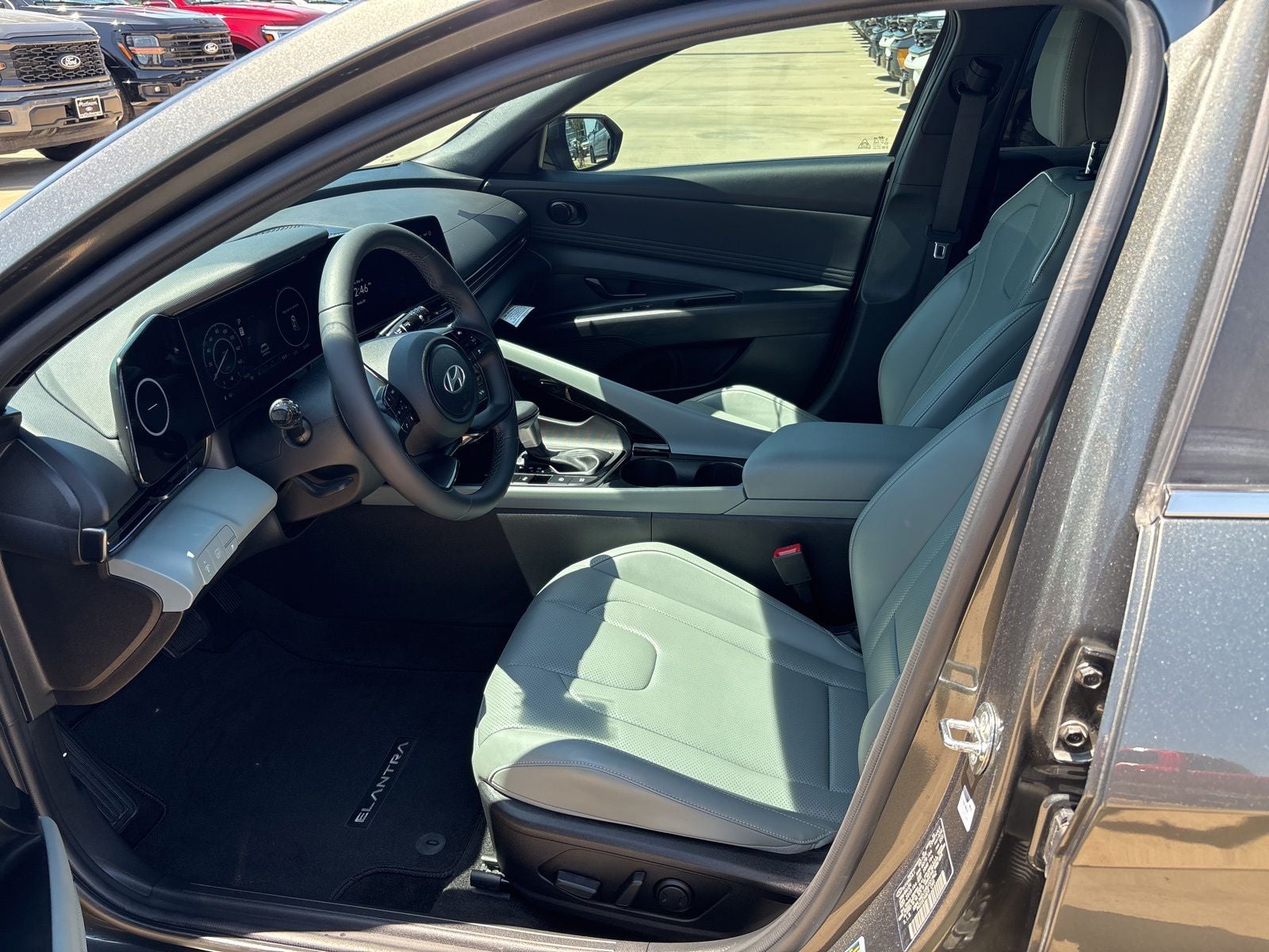 2024 Hyundai Elantra Hybrid Limited