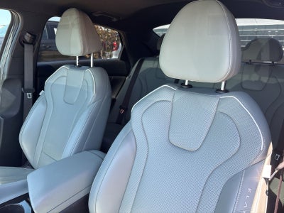 2024 Hyundai Elantra Hybrid Limited