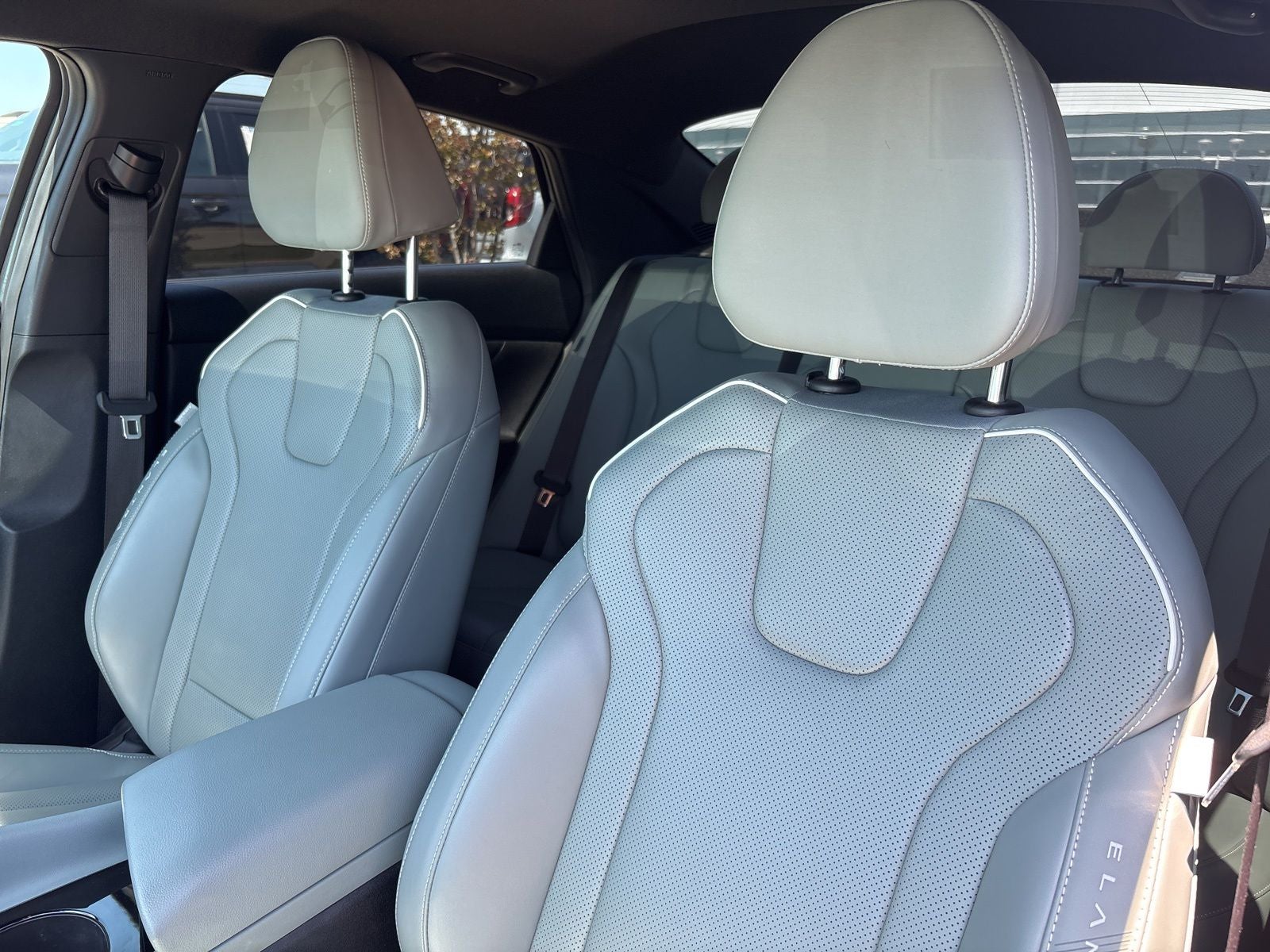 2024 Hyundai Elantra Hybrid Limited