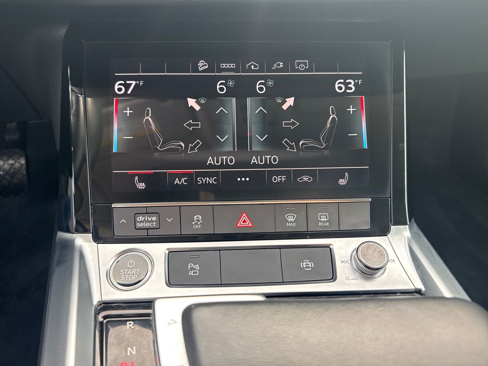 2024 Audi Q8 e-tron Premium quattro