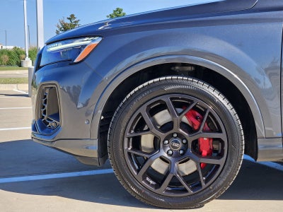 2025 Audi SQ7 Prestige quattro