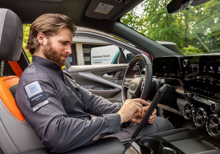 Platinum Chevrolet Mobile Service Technician